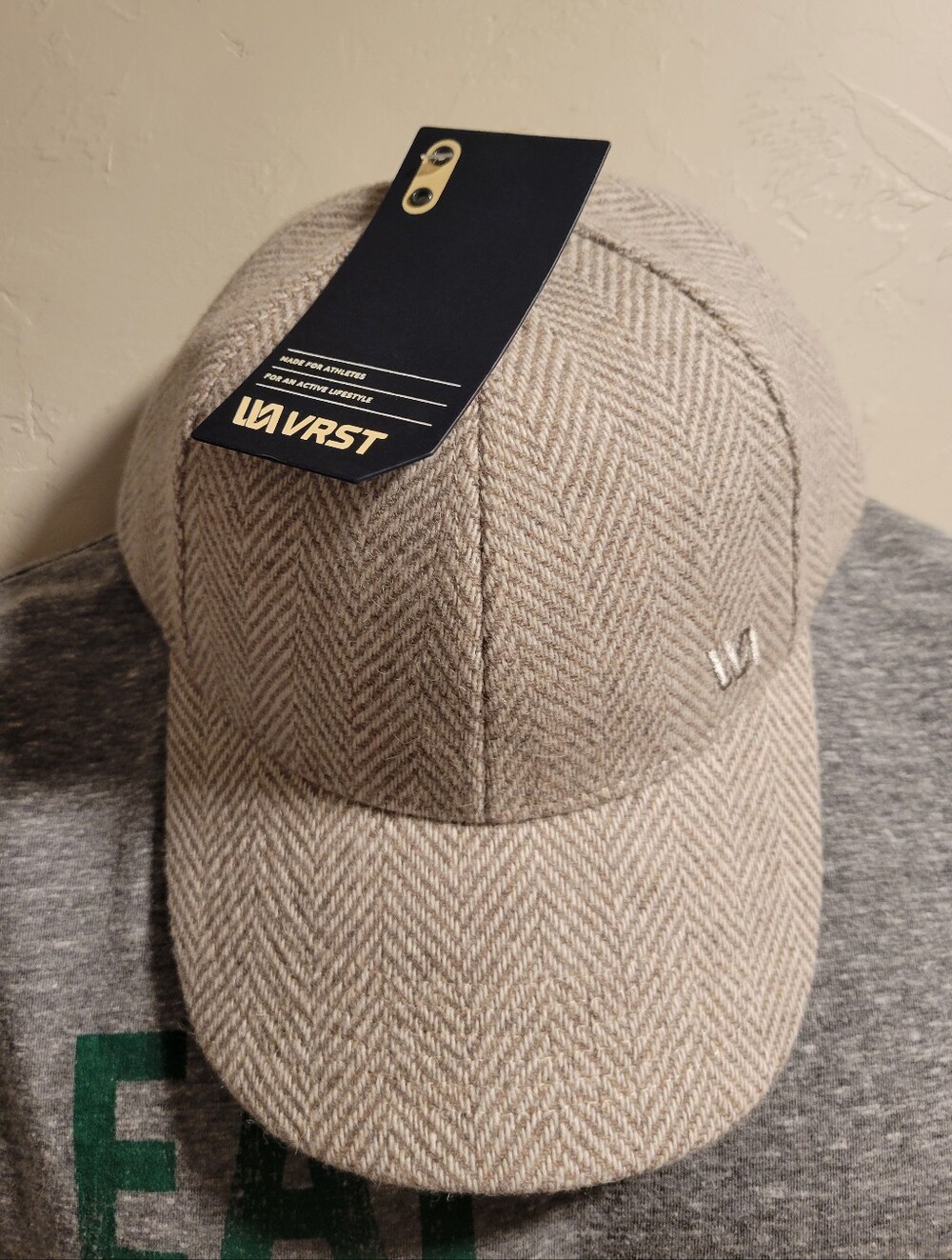 VRST Men's Herringbone Cap - Warm Neutral Adjustable Hat - NWT